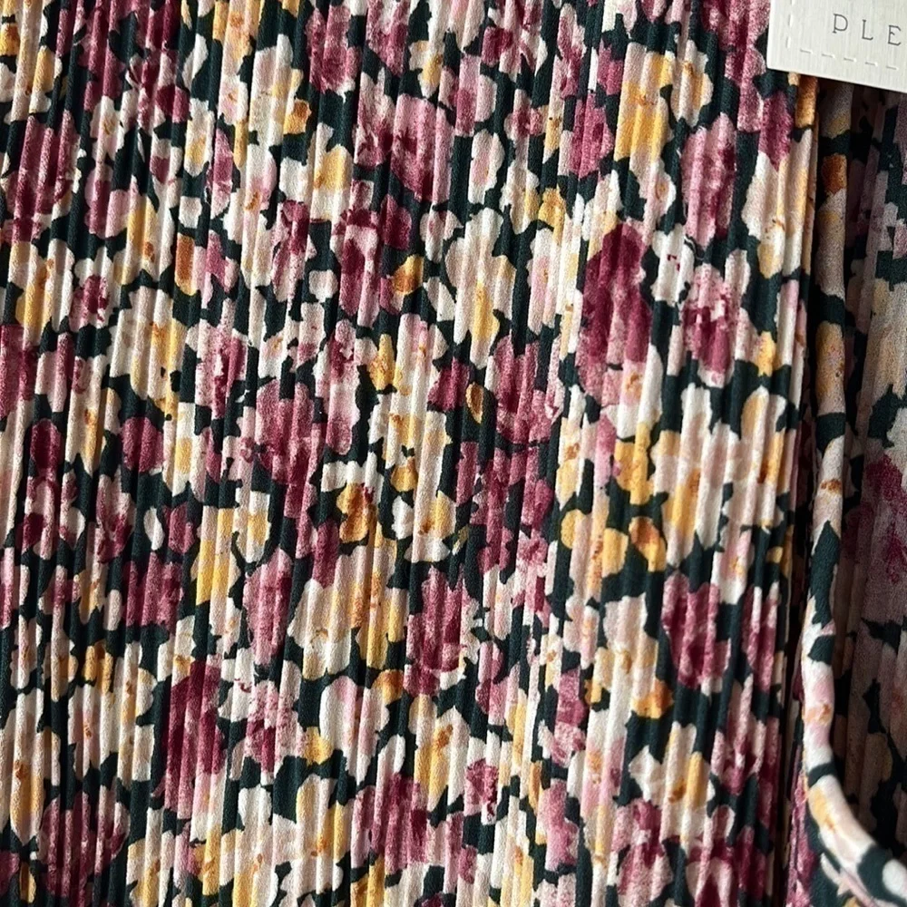 𝅺FLORAL Blouse
